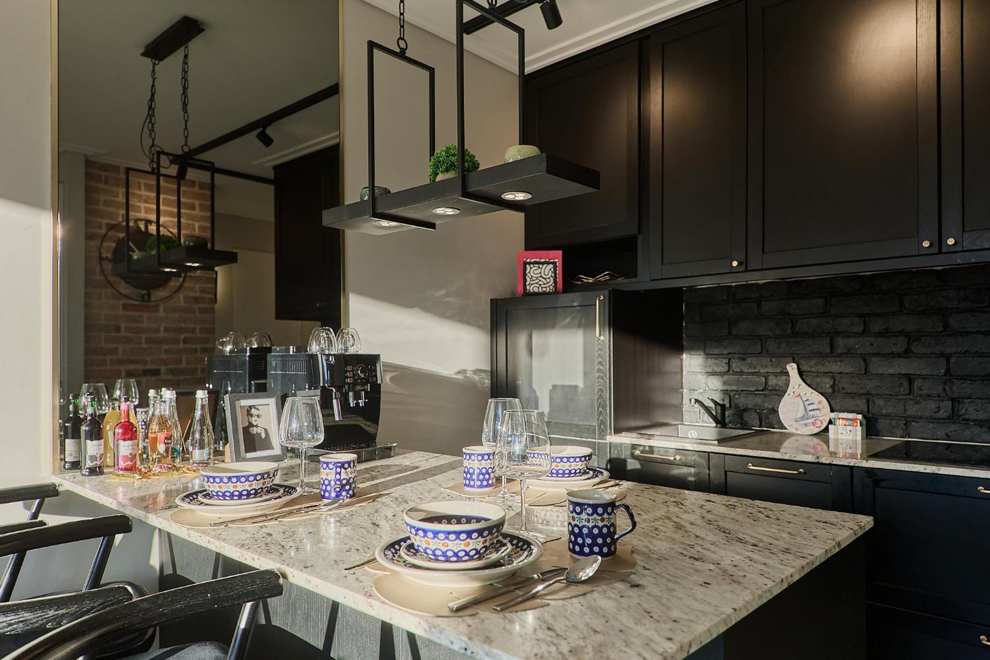 Golden Hour Apartments- Grunwaldzka 42 ชวีโนวิชแจ ภายนอก รูปภาพ